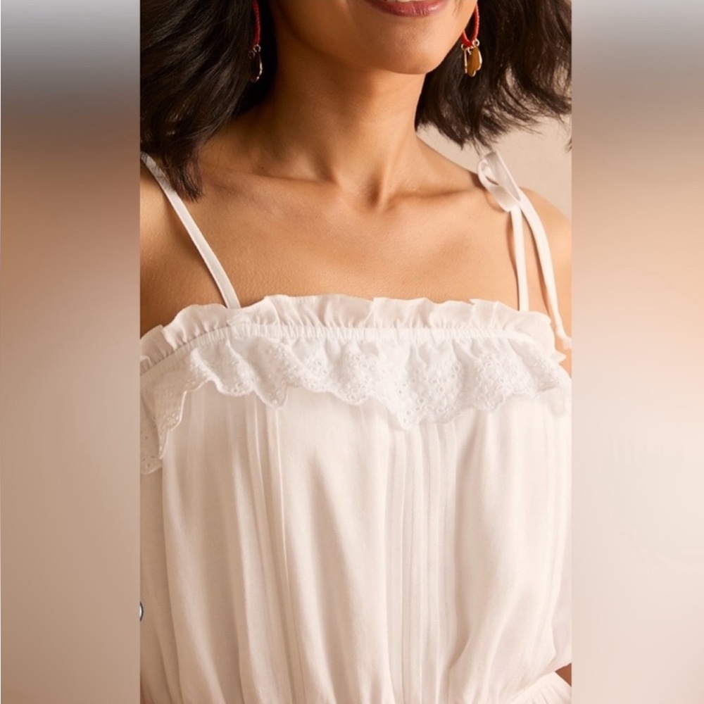 New Francesca's Clarette Eyelet Trim White Romper - Picture 5 of 6